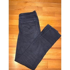 Levi’s 711 skinny jeans